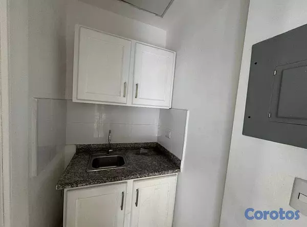 oficinas y locales comerciales - Alquiler local comercial primer nivel  8