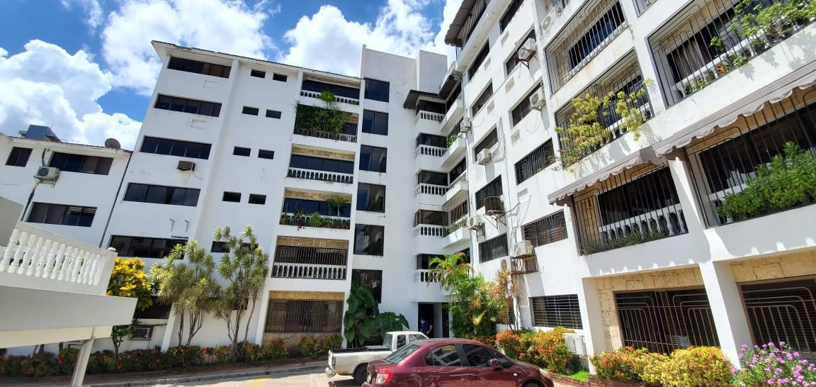 apartamentos - Apartamento en Ensanche Paraíso 3er piso Próximo a Ágora Mall