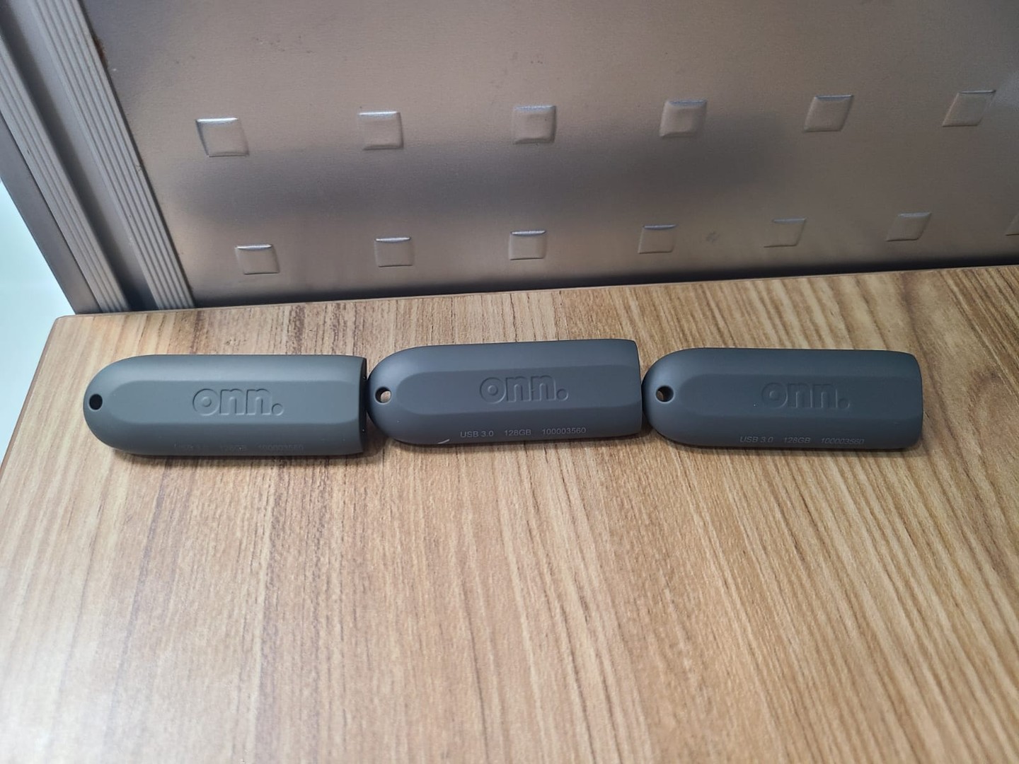 accesorios para electronica - MEMORIA USB 128GB ONN  8