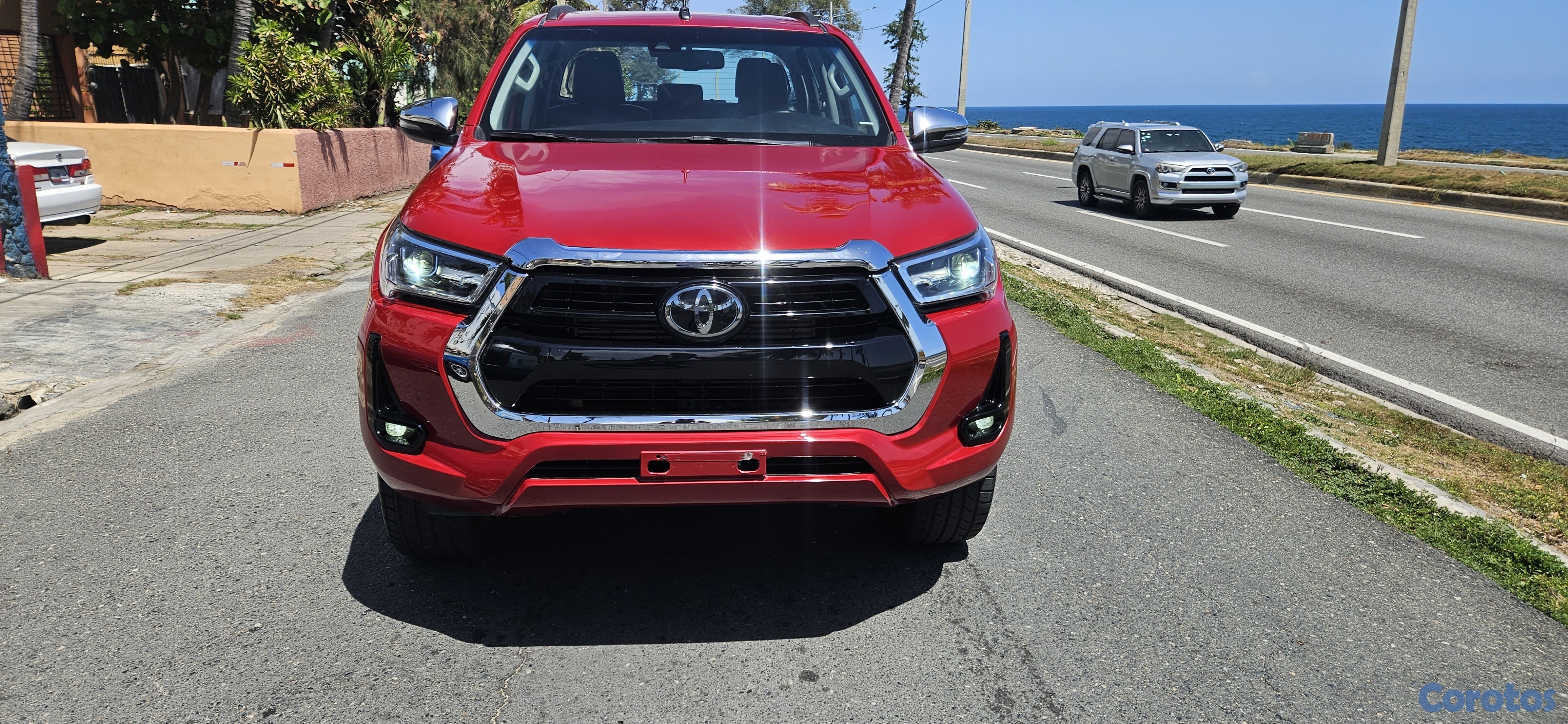 jeepetas y camionetas - Toyota hilux 2022 srv 4