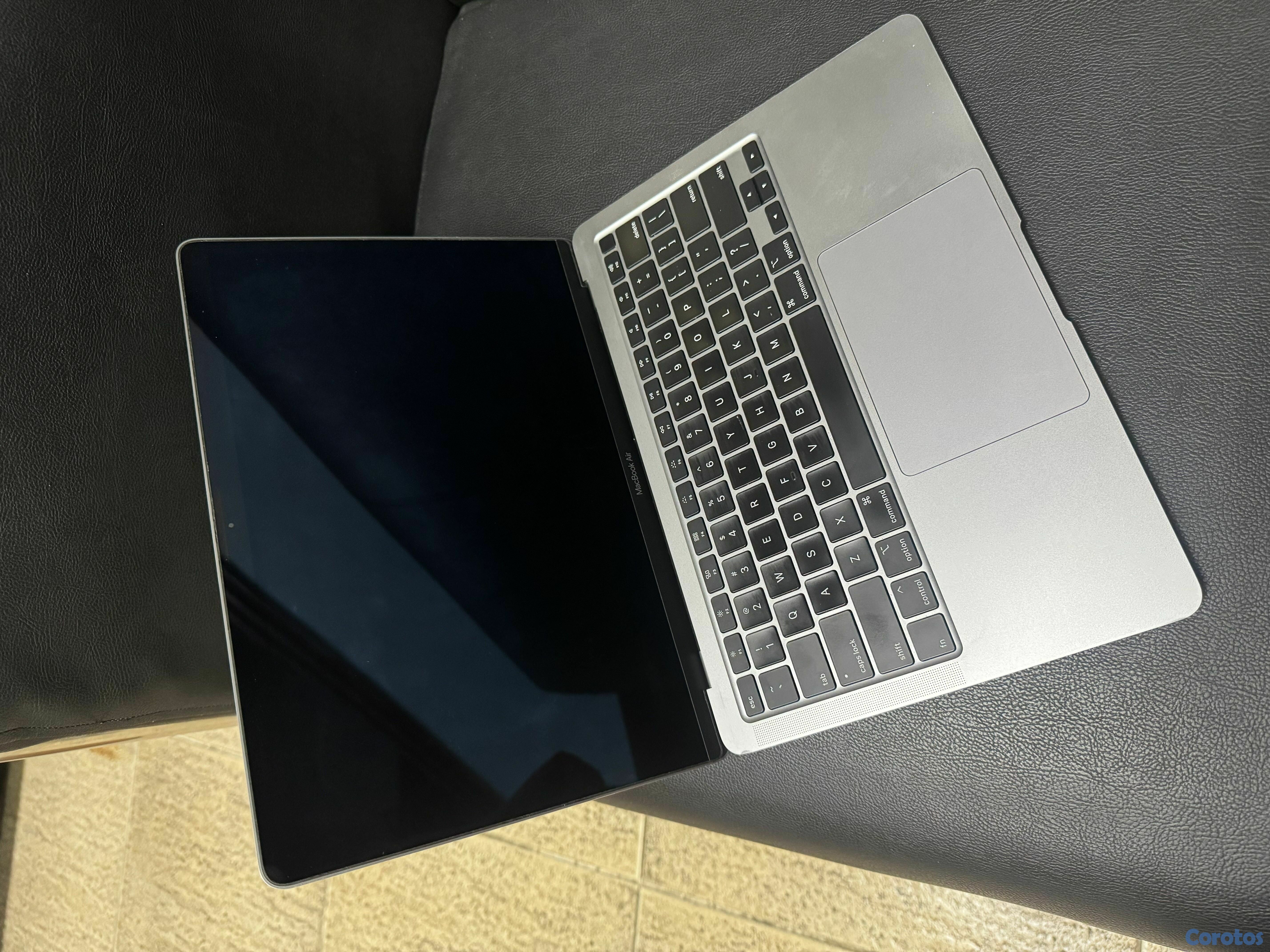computadoras y laptops - MACBOOK AIR 7 2020, INTEL CORE I5, 8GB, 512GB SSD 6