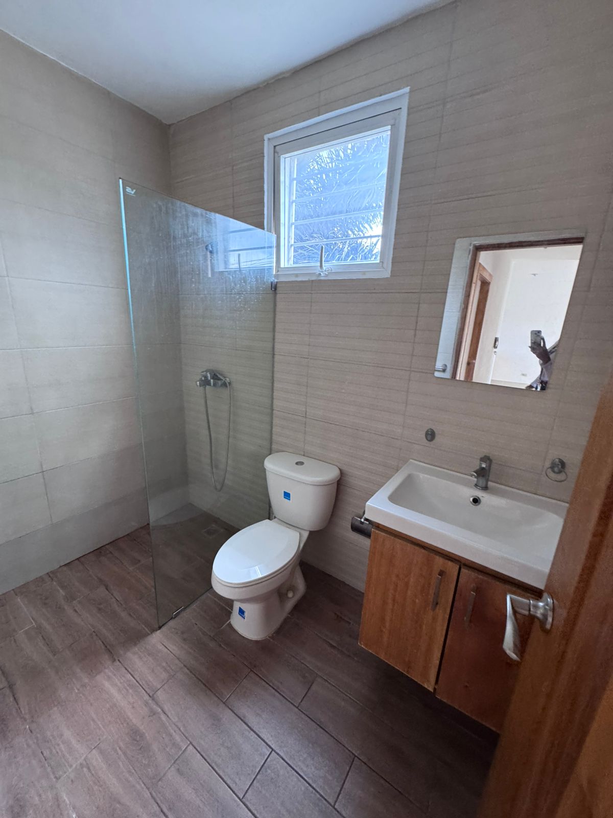 apartamentos - APARTAMENTO EN RENTA EN LOS RIELES, SANTIAGO.