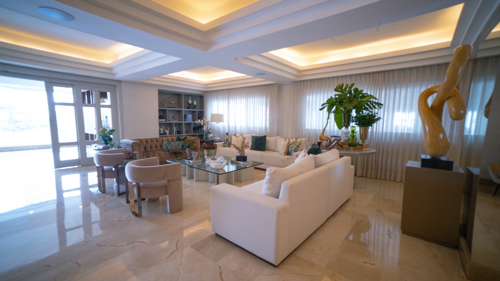 apartamentos - vendo precioso apto en La esperilla 440. Mt2.  2
