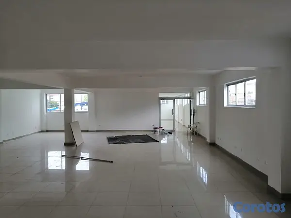 oficinas y locales comerciales - LOCAL COMERCIAL 10