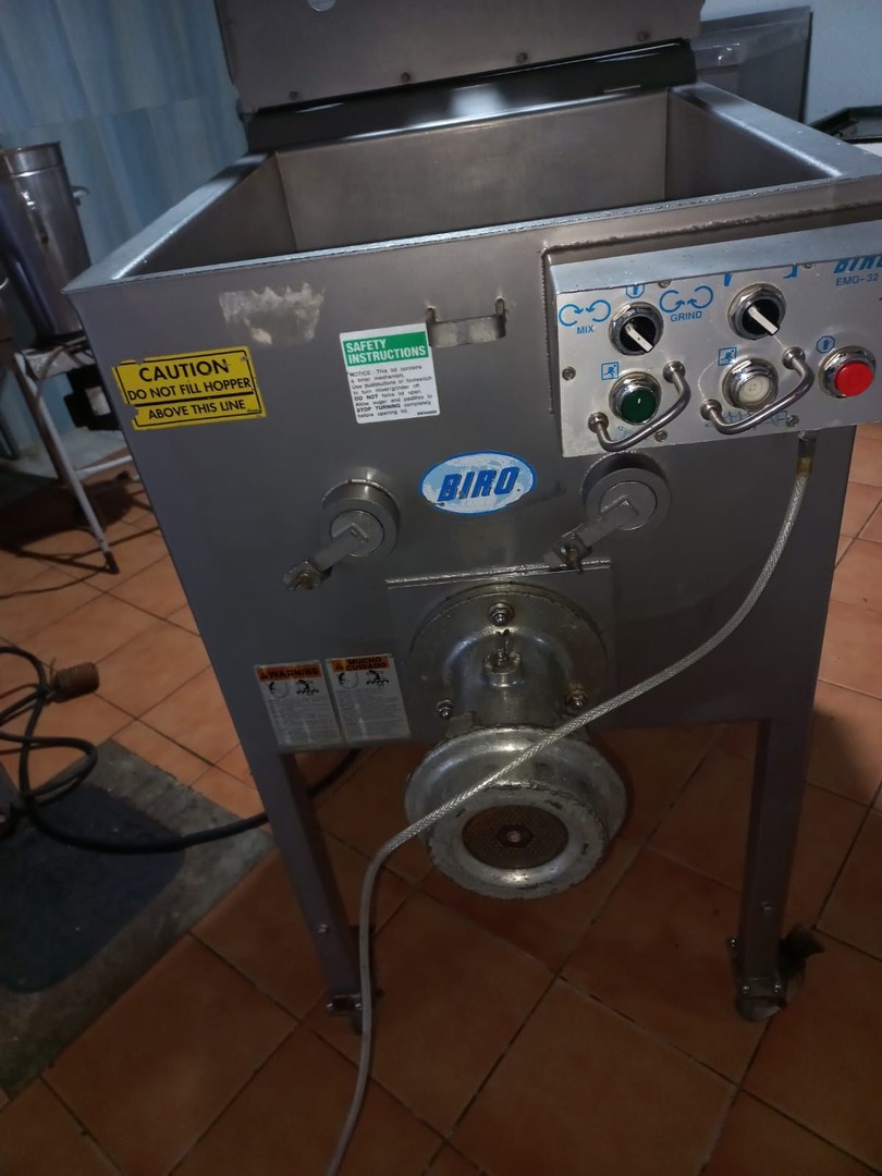equipos profesionales - Molino de Carne marca Biro 760 lbs o 345 kls 5