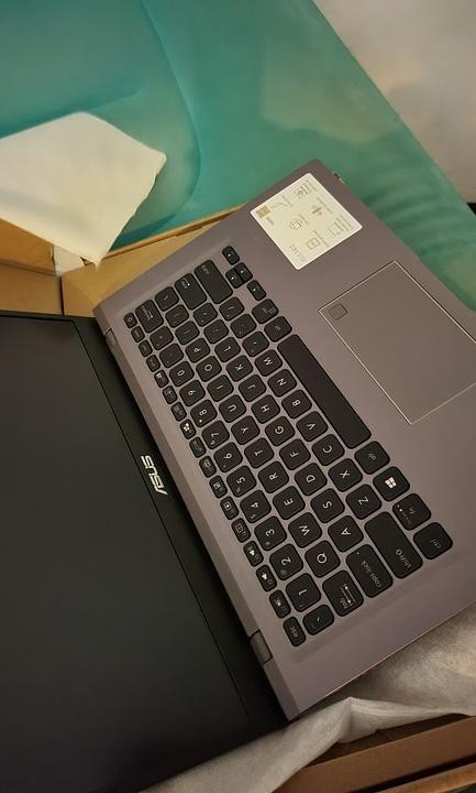 computadoras y laptops - Laptop nueva intel i5 11va Generacion 2