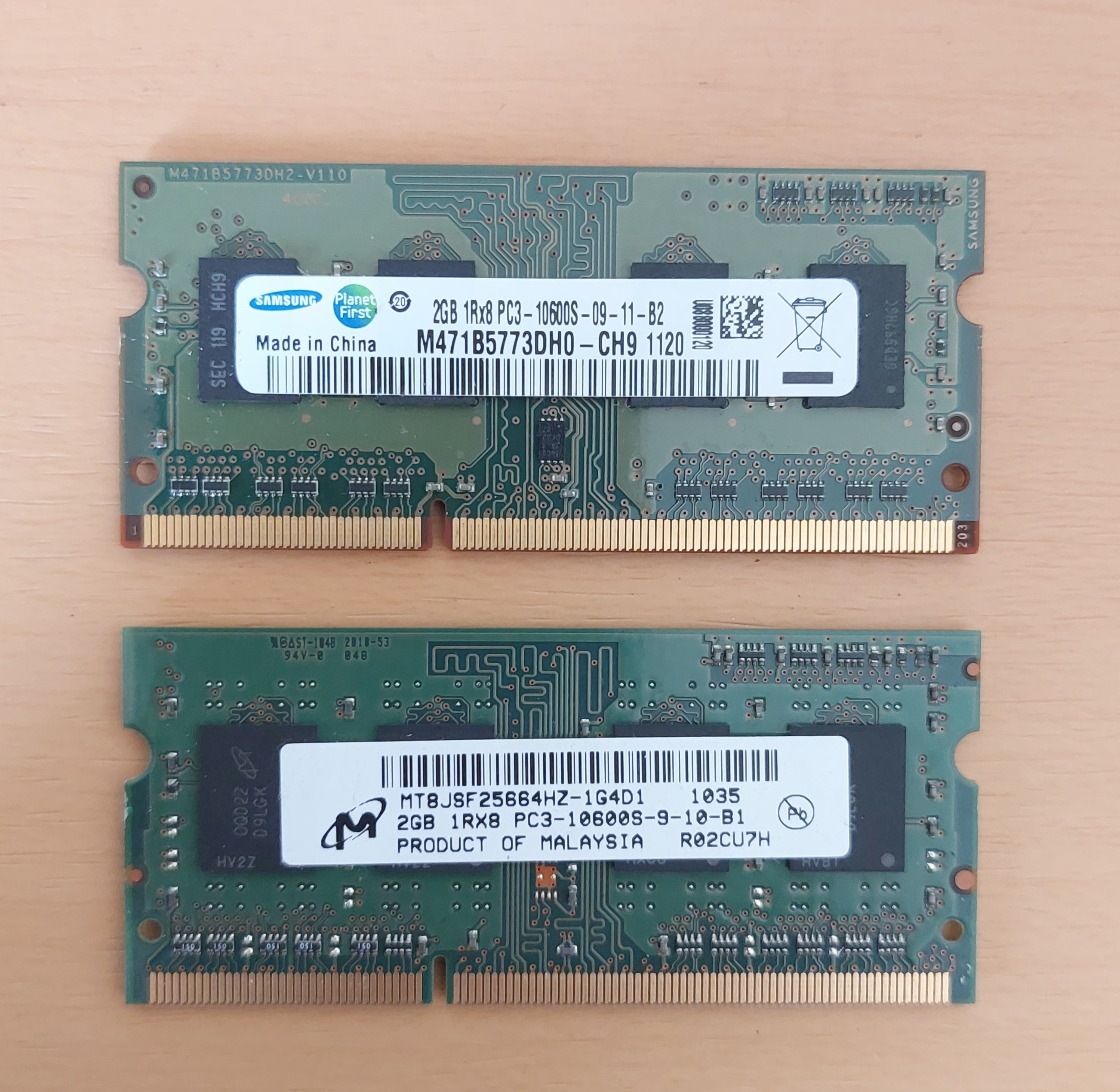 computadoras y laptops - 2x memorias RAM de 2GB DDR3-SDRAM 1333Mhz 0
