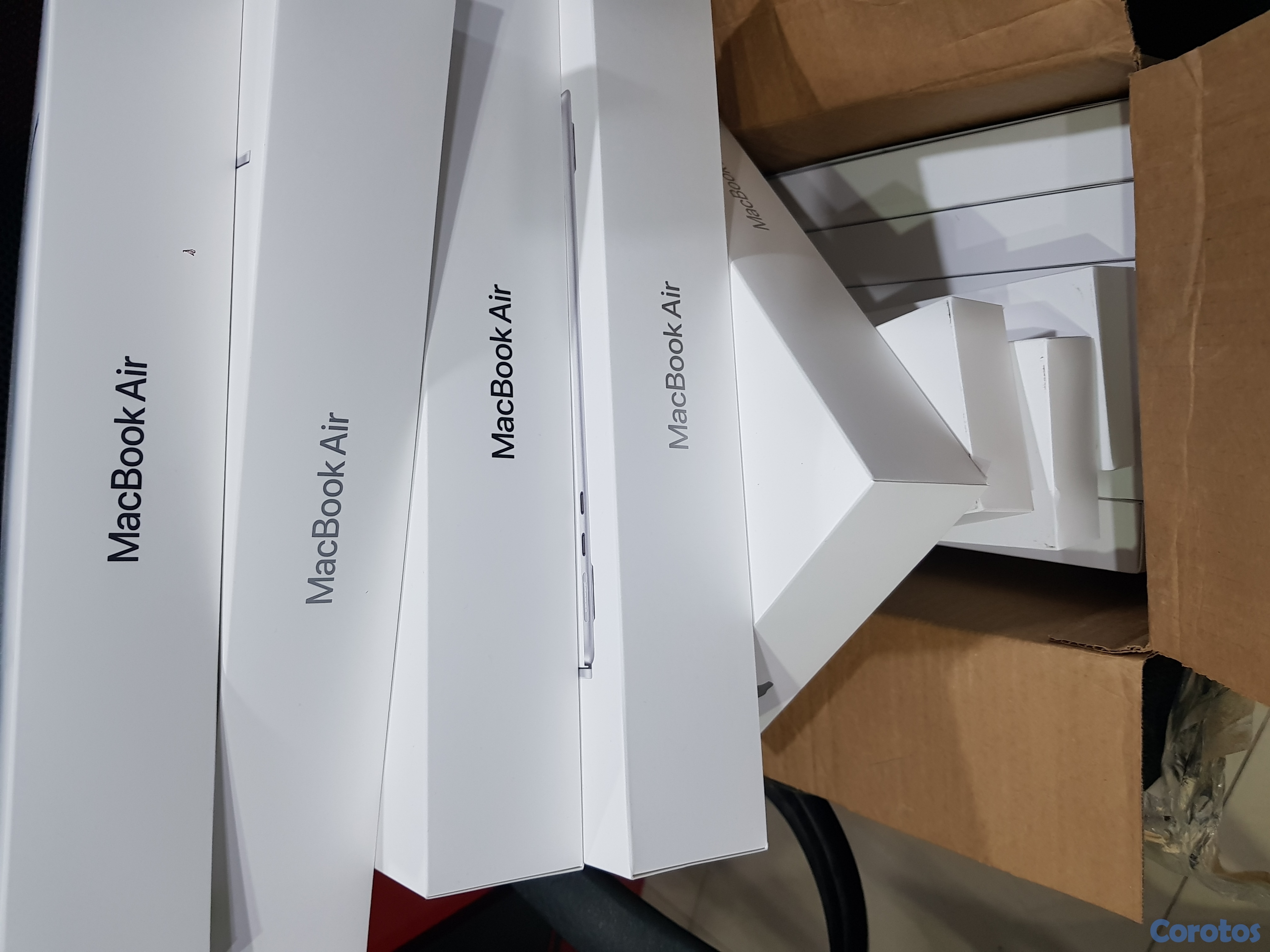 computadoras y laptops - MACBOOK AIR  M4 1