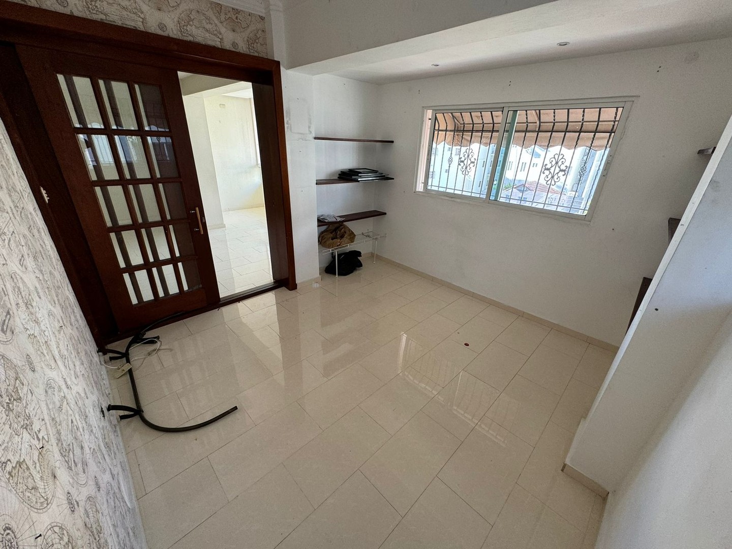 apartamentos - Pent-house en Venta
EL MILLÓN
RD$12,500,000.00
Mantenimiento: RD$7,500.00

 2