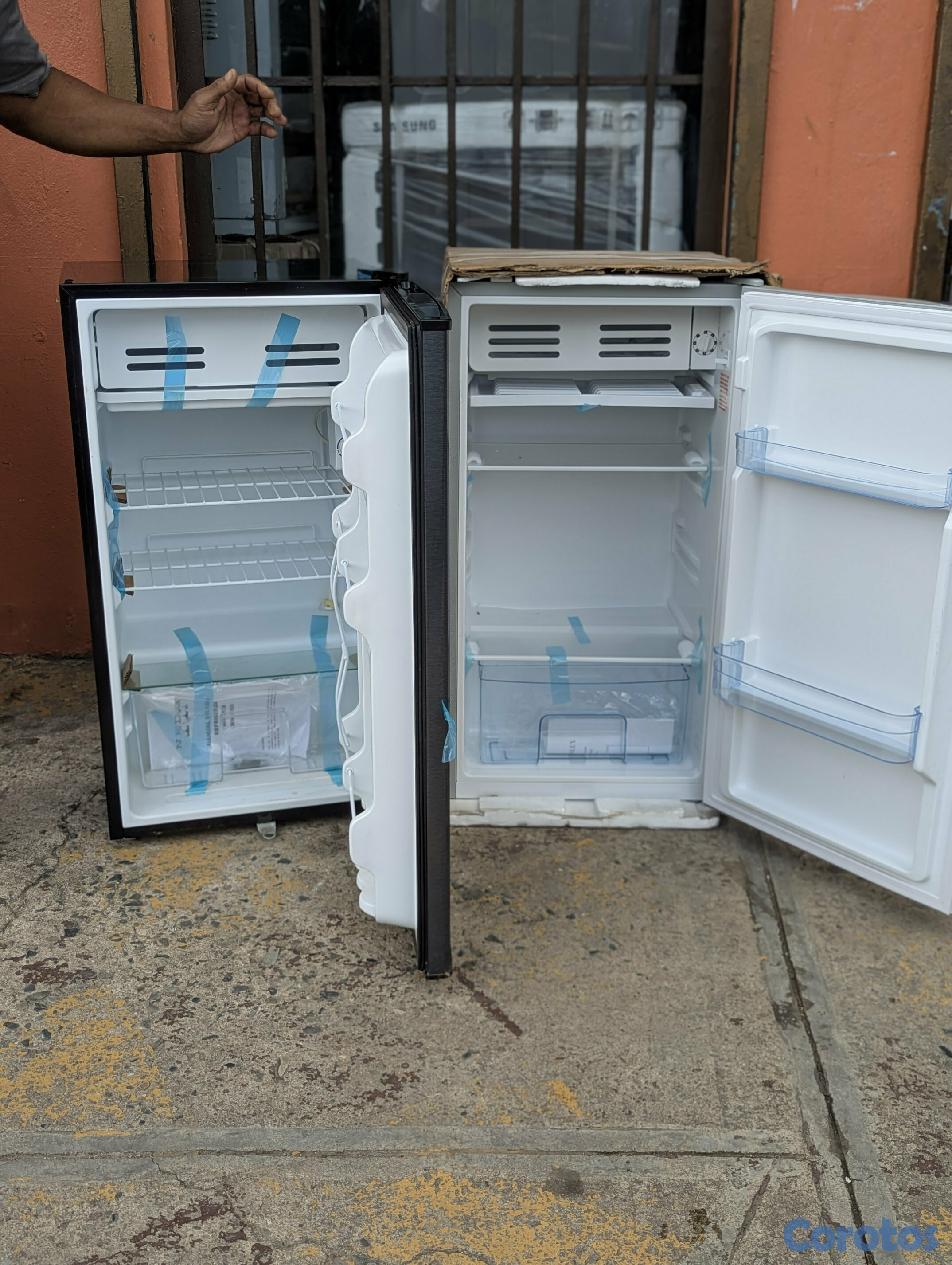 cocina - nevera ejecutiva | Nevera pequeña  2