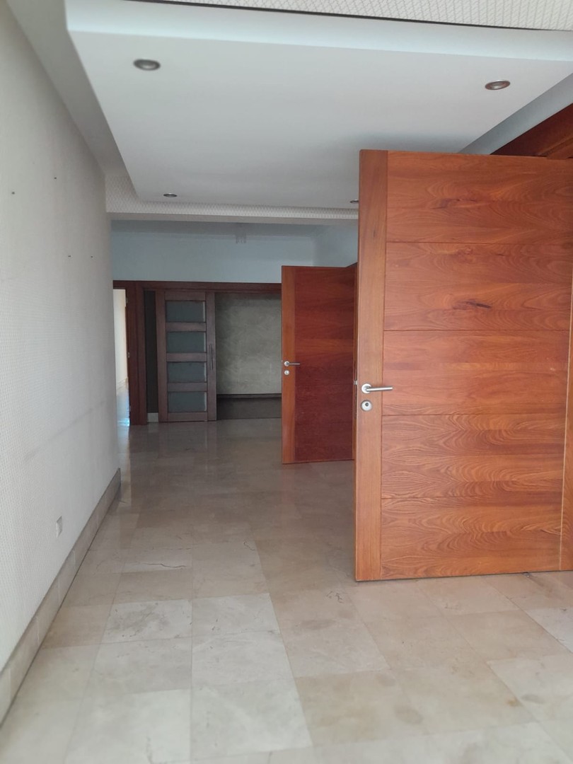 apartamentos - SE RENTA AMPLIO Y HERMOSO APARTAMENTO DE 350 METROS Y 3 PARQUEOS  3