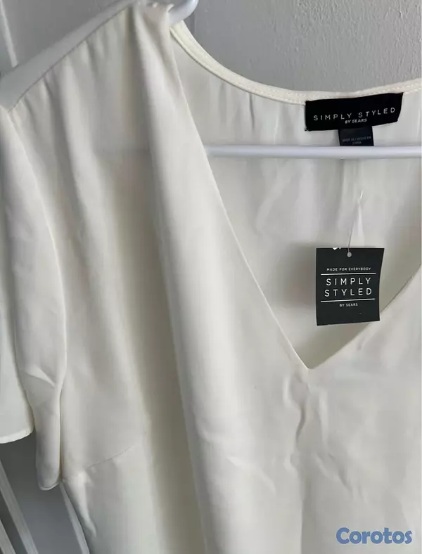 ropa para mujer - Blusa de dama nueva. Size XL 2