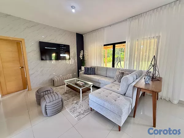 casas vacacionales y villas - Vendo Villa Nueva 6Hab Metro Country US$460k 3