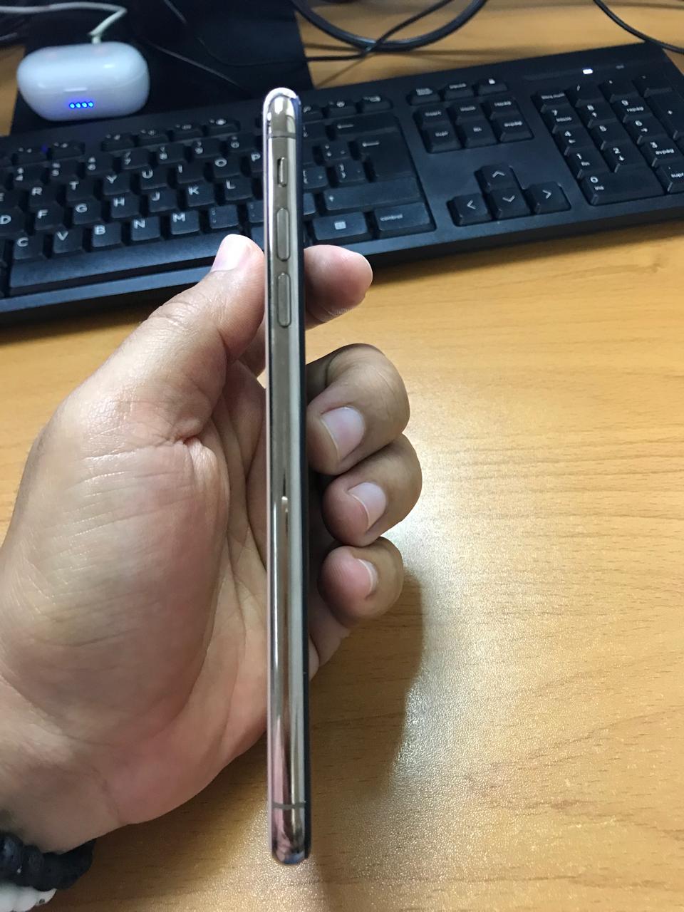 celulares y tabletas - Apple iPhone Xs Max 256 GB - Gold (USA) TURBO SIM 3