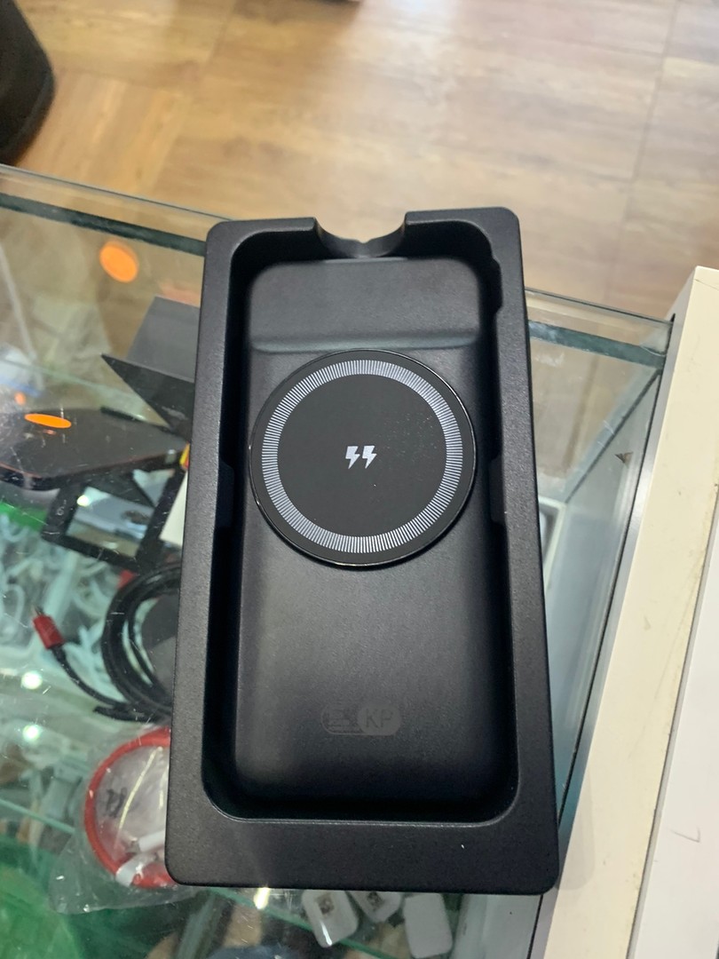 otros electronicos - Cargador portátil inalambrico 10000 mah  2
