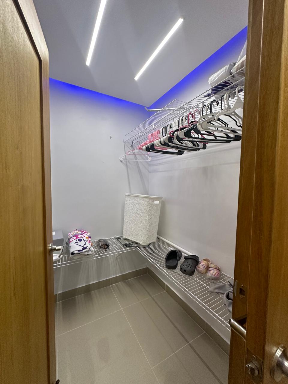 apartamentos - Penthouse en Alquiler, Jardines del Sur  2