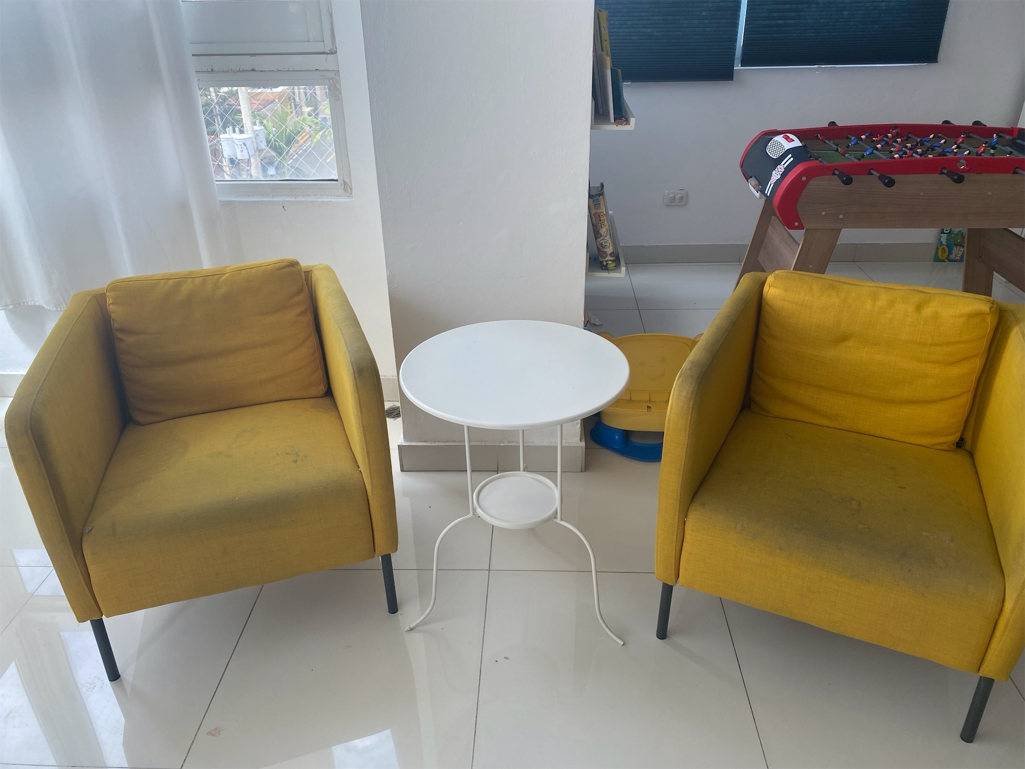 muebles y colchones - Sillones individuales amarillos