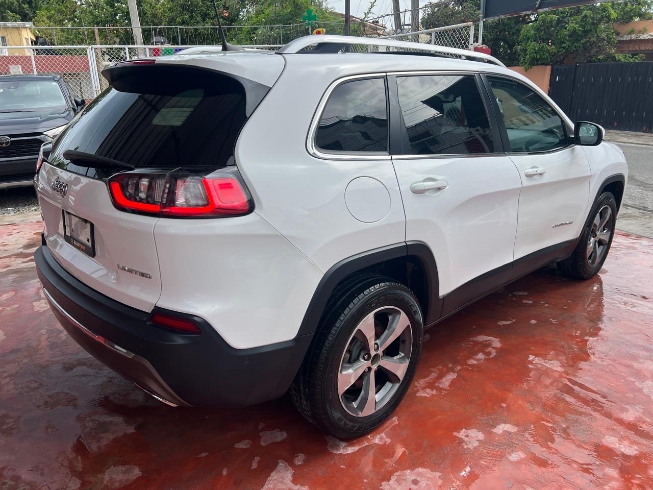 jeepetas y camionetas - JEEP CHEROKEE LIMITED 2019 TECHO PANORÁMICO! LA MÁS FULL Y MODERNA! 10/10! 3