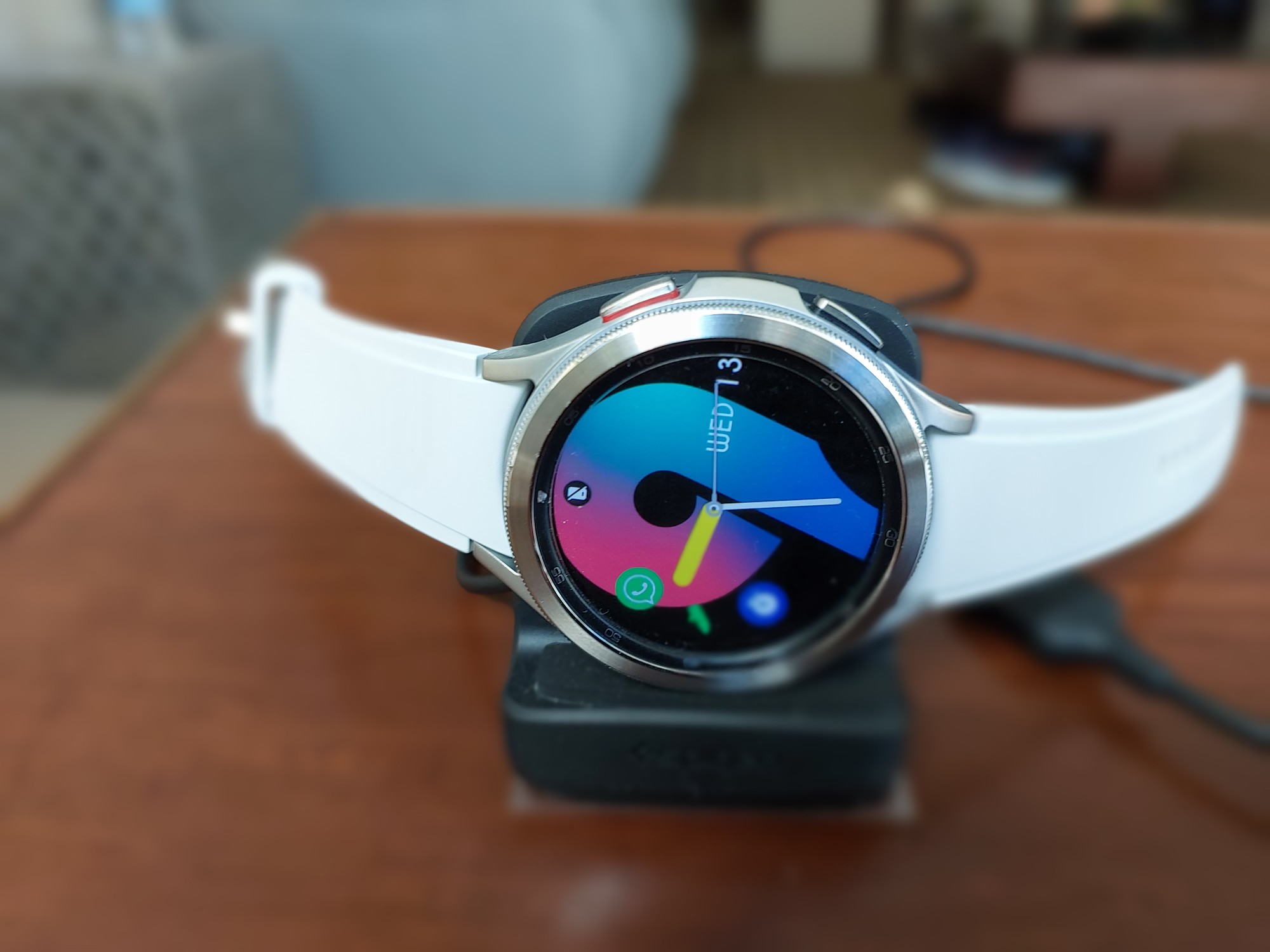 accesorios para electronica - Galaxy Watch 4 Classic 46mm + Spigen S352 Stand