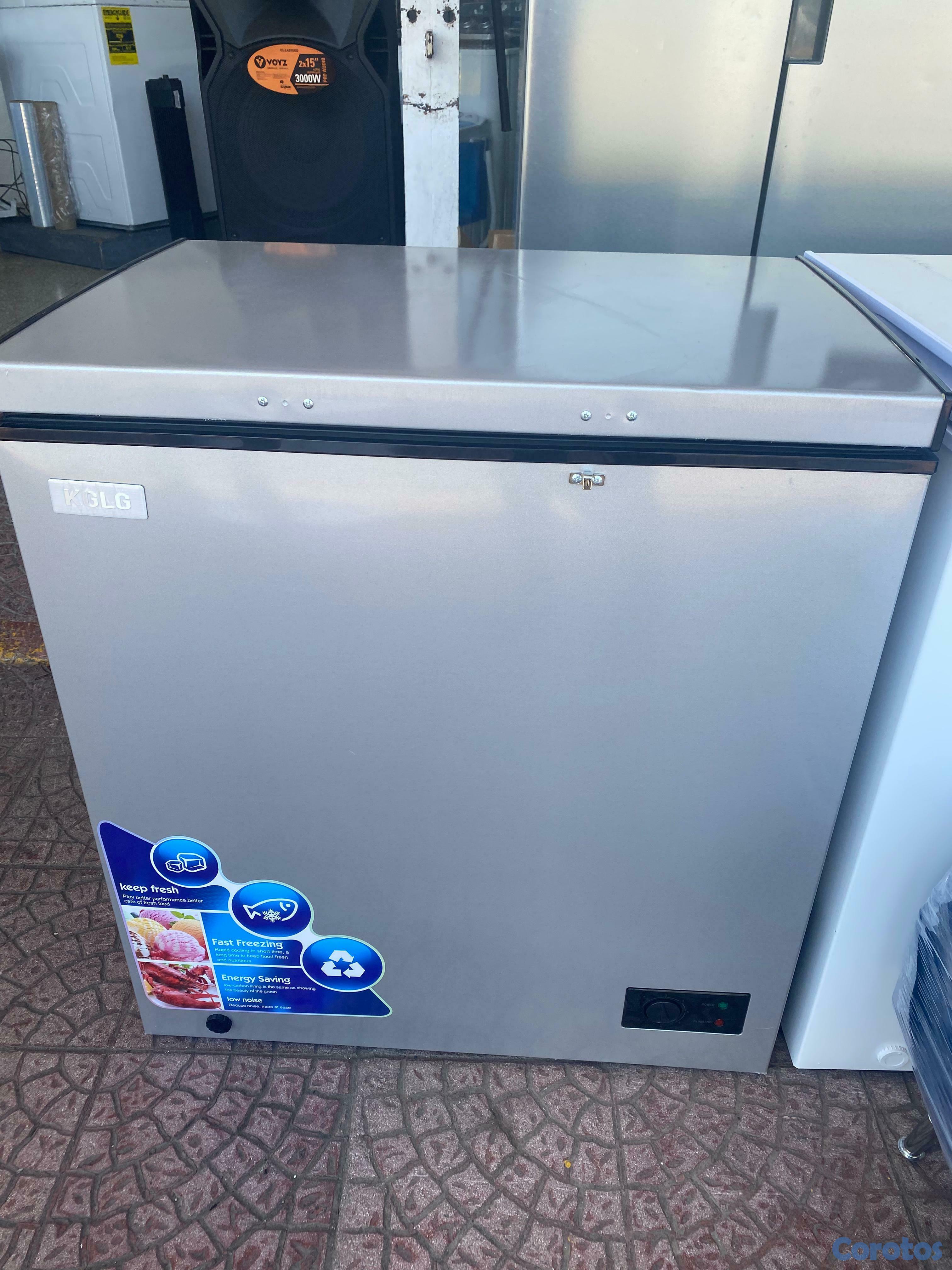 electrodomesticos - *FREEZER KGLG*

FREEZER KGLG
1 AÑO DE GARANTÍA 
6.5 PIES
DB-180G
 1