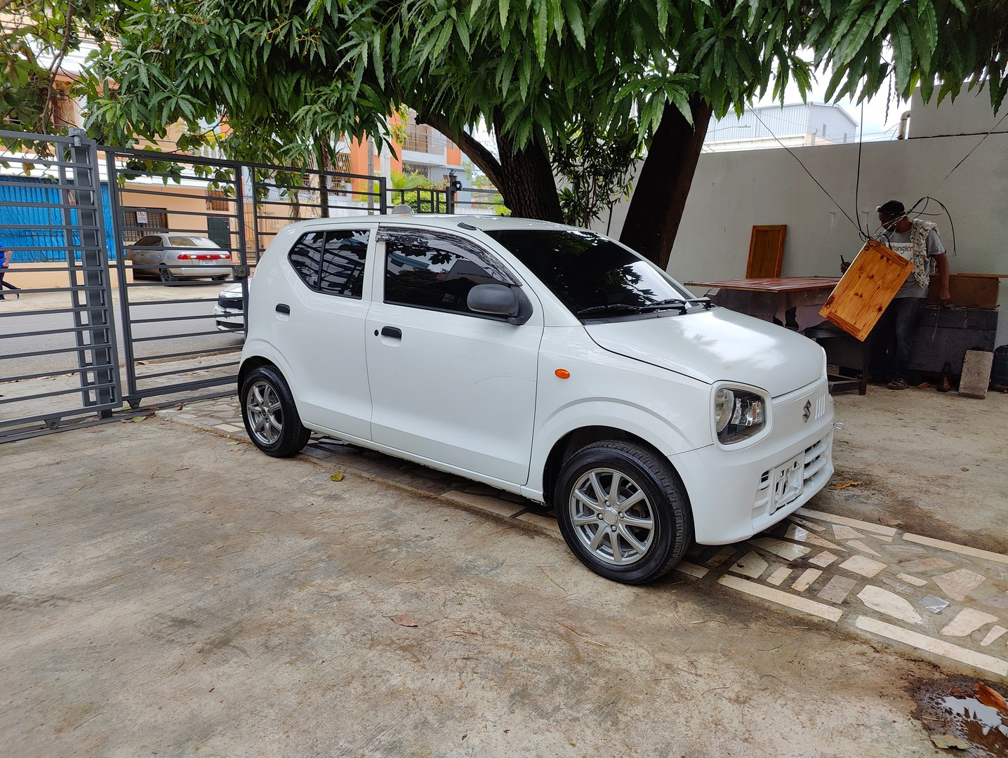 carros - Vendo Suzuki Alto 2016 OPTIMAS CONDICIONES recién importado tiene varios extras 