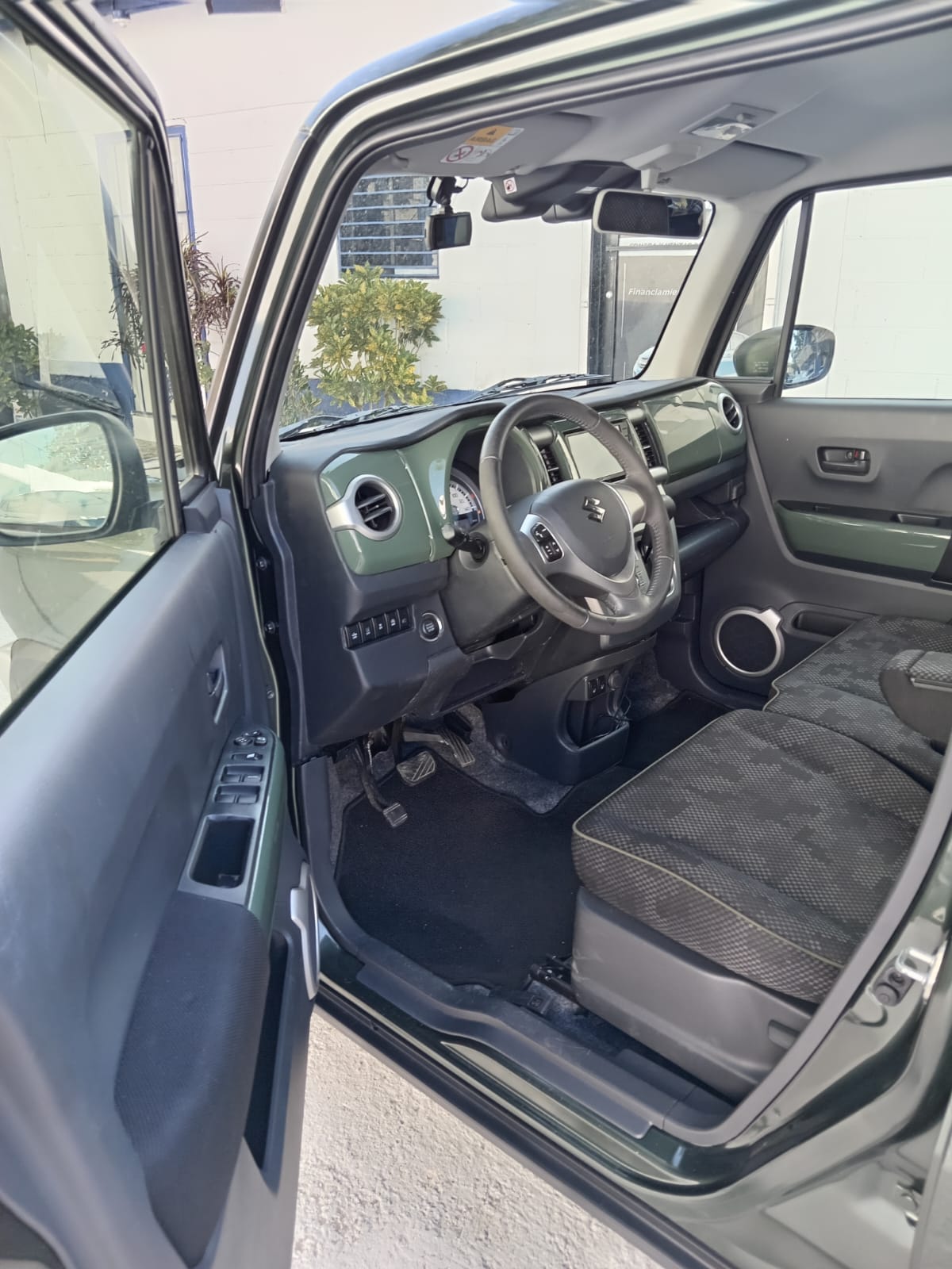 carros - SUZUKI HOSTLER  6