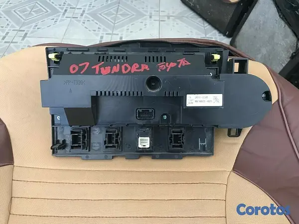 accesorios para vehiculos - TOYOTA TUNDRA AÑO 2007 CONTROL DE AIRE ACONDICIONADO 2