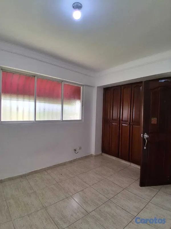 apartamentos -  Vendo Apartamento Ensanche Ozama  RD$ 8,000,000  7