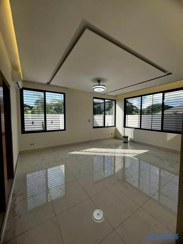 casas - HERMOSA CASA EN VENTA - SANTIAGO. 8