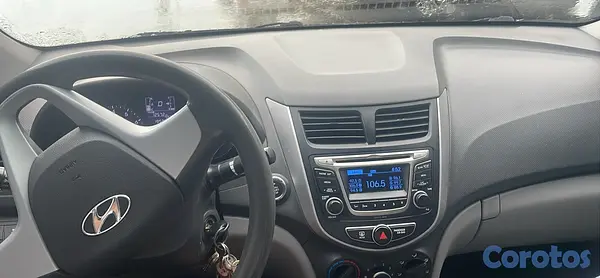 carros - Hyundai Accent 2015 versión americana clean 3
