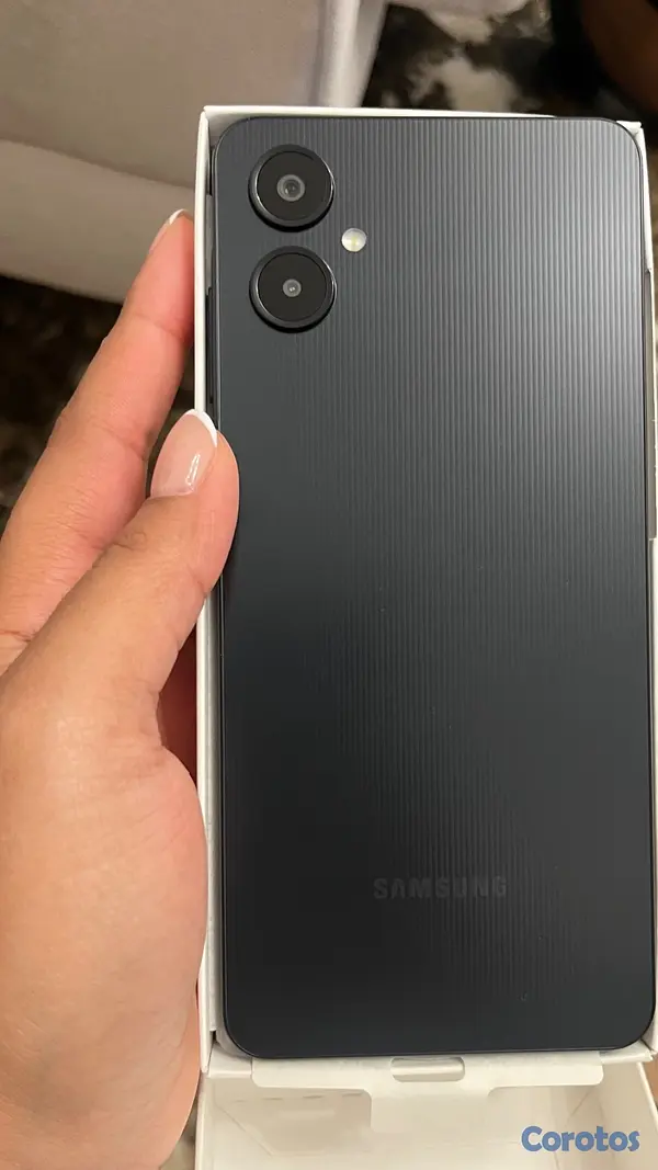 celulares y tabletas - Samsung Galaxy A06 128 GB 3