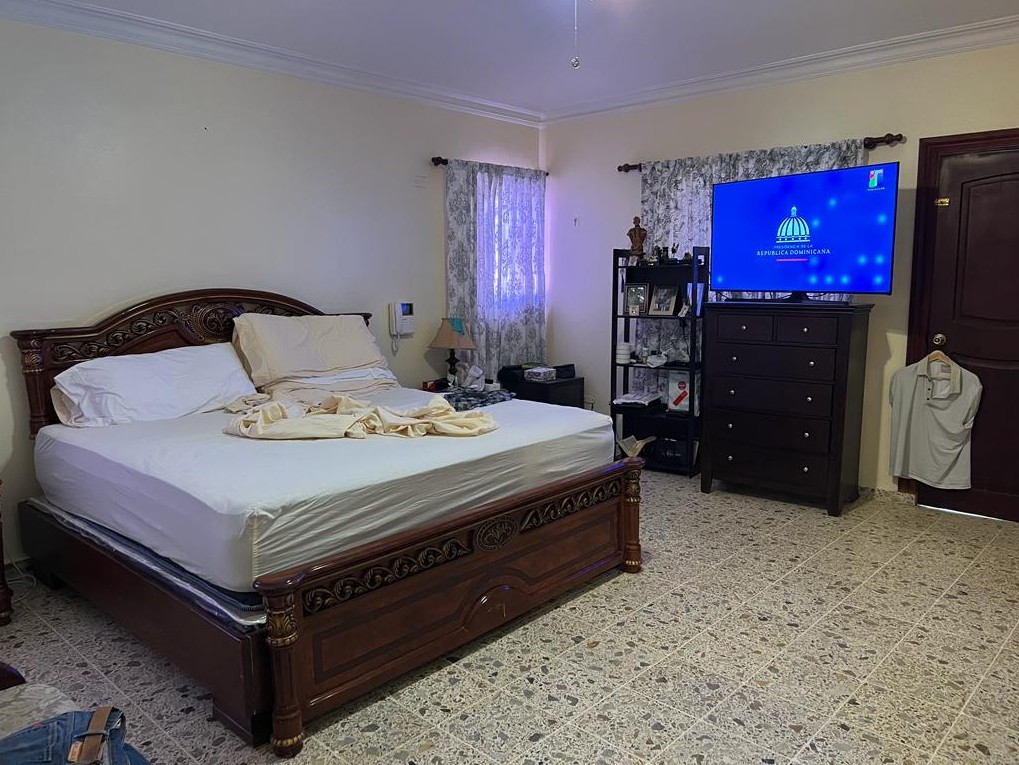 casas - Casa de Venta Cerro Alto 5