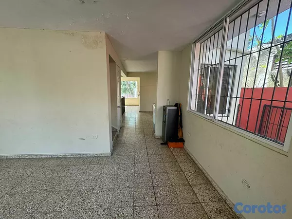 casas - Casa En Venta en Av. Caonabo, Con Vocación Comercial en San Francisco de Macoris 17