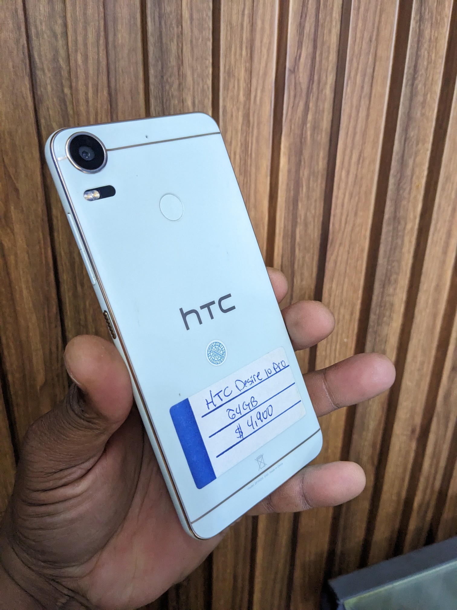 celulares y tabletas - HTC DESIRÉ PLUS DUal SIM 4