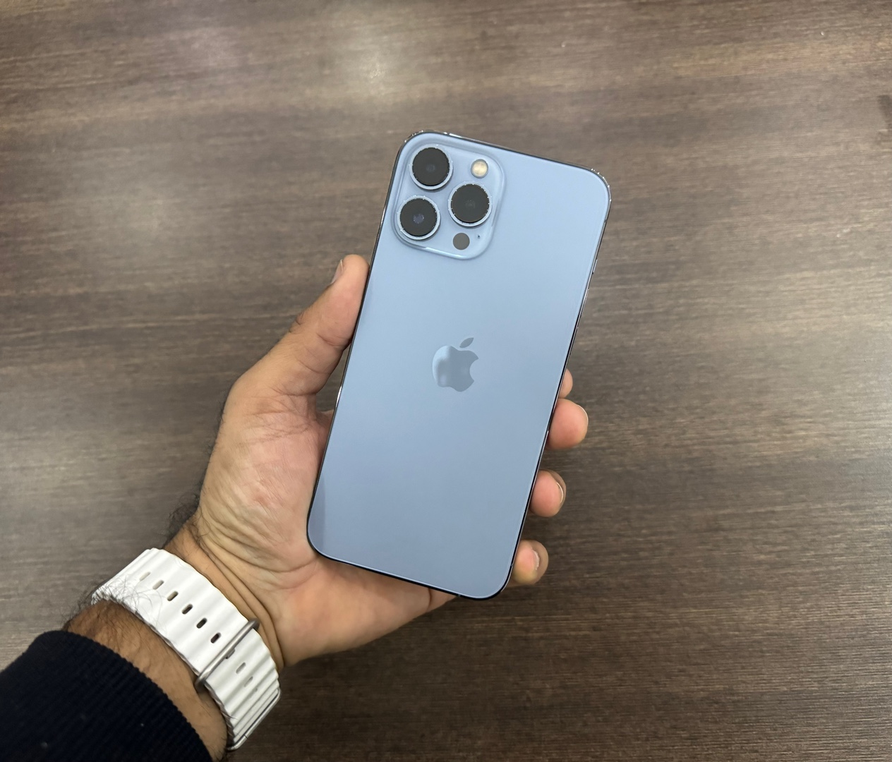 celulares y tabletas - iPhone 13 Pro Max 1TB Blue Sierra Como Nuevo, Desbloqueado, $ 48,500 NEG