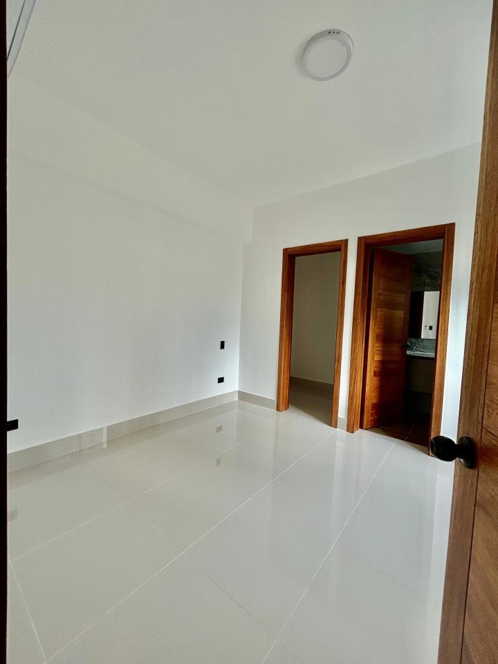 apartamentos - Venta de Apartamento de 1 habitación en  Serrallés.
 2