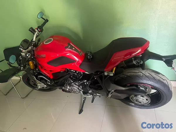 motores y pasolas - DUKATI MONSTER 1200s negociable 3