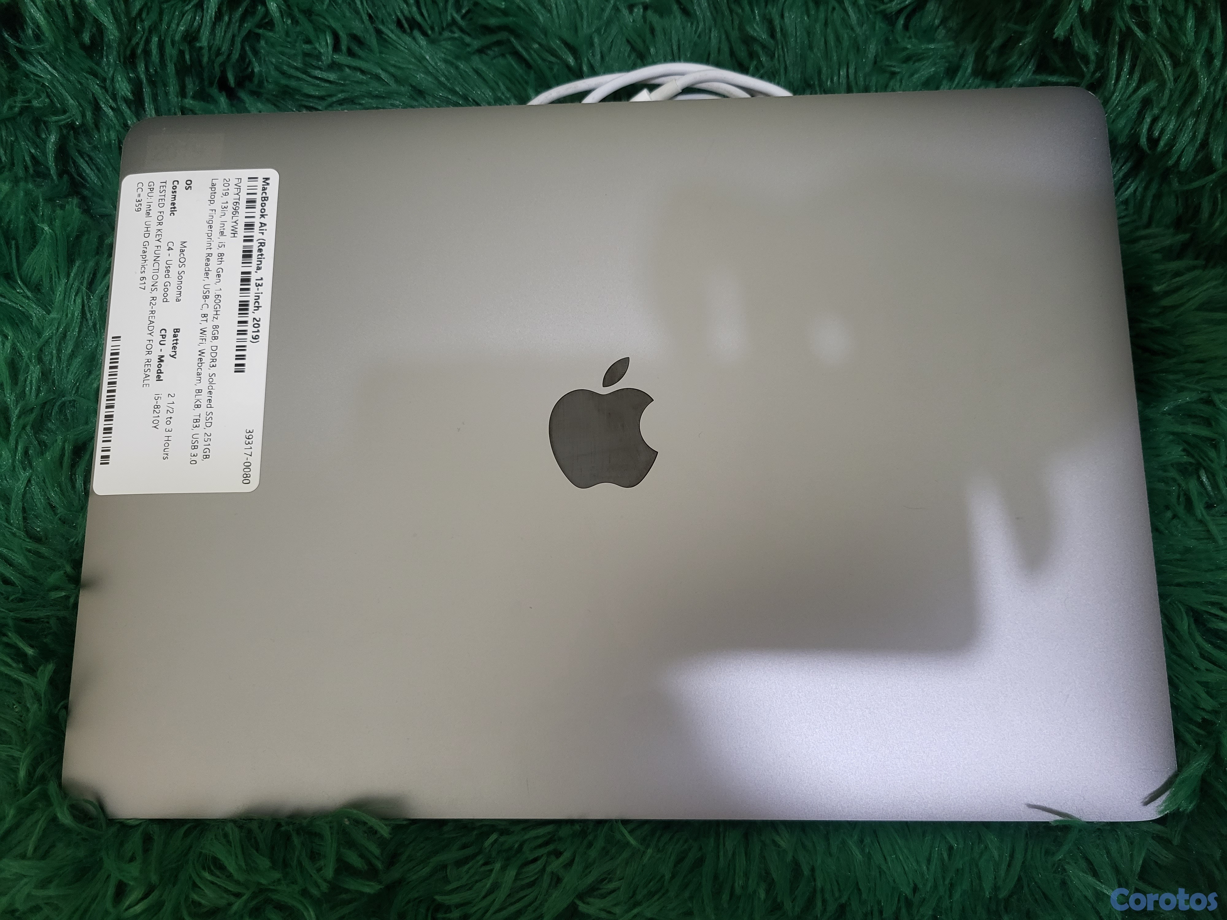 computadoras y laptops - Macbook Air i5 (2019) 256GB SSD  6