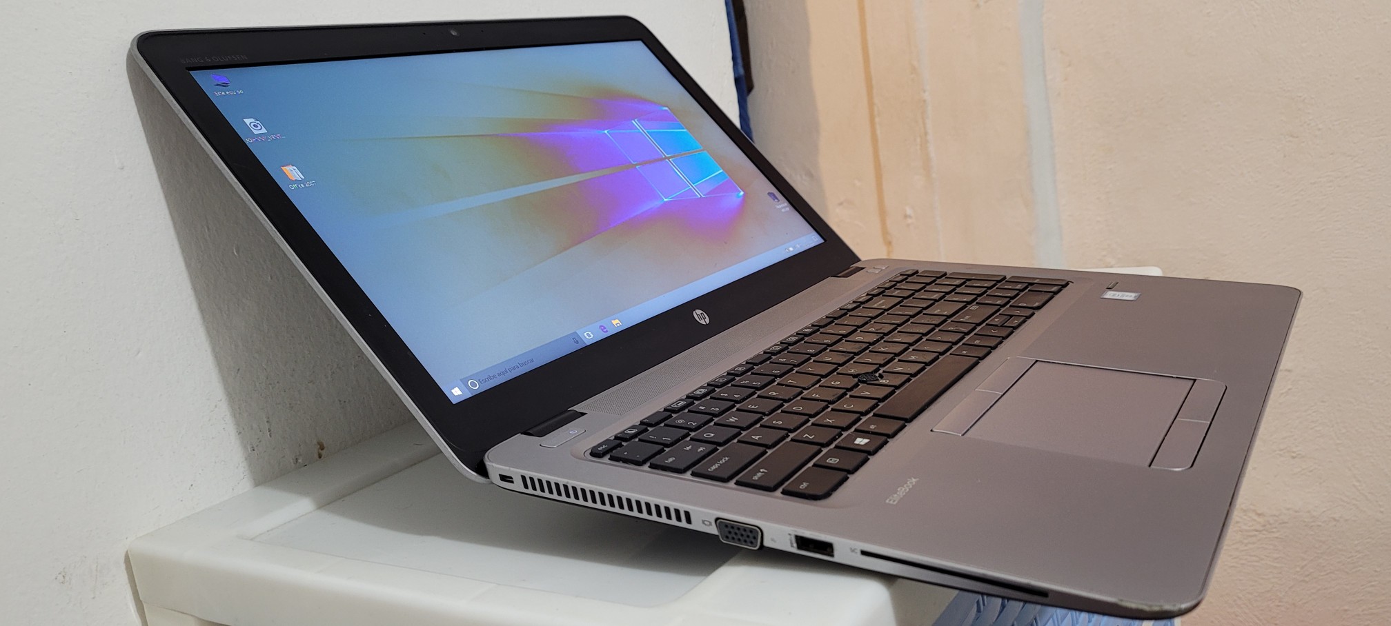 computadoras y laptops - laptop hp 17 Pulg Core i5 6ta Gen Ram 8gb ddr4 Disco 256gb SSD Solido Bluetoth 1
