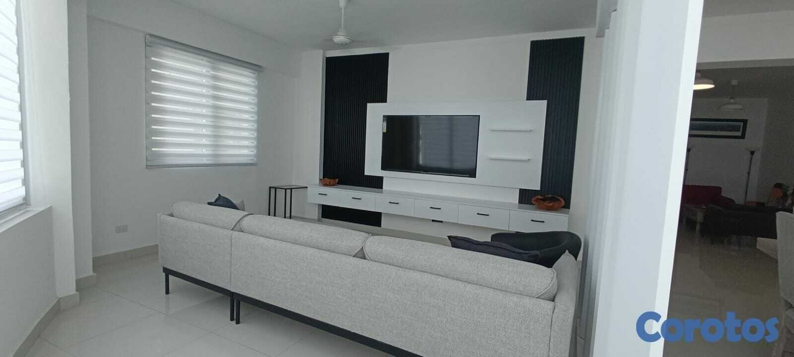 apartamentos - Renacimiento, Amplio apartamento de 170m², 3hab bien decorado 2