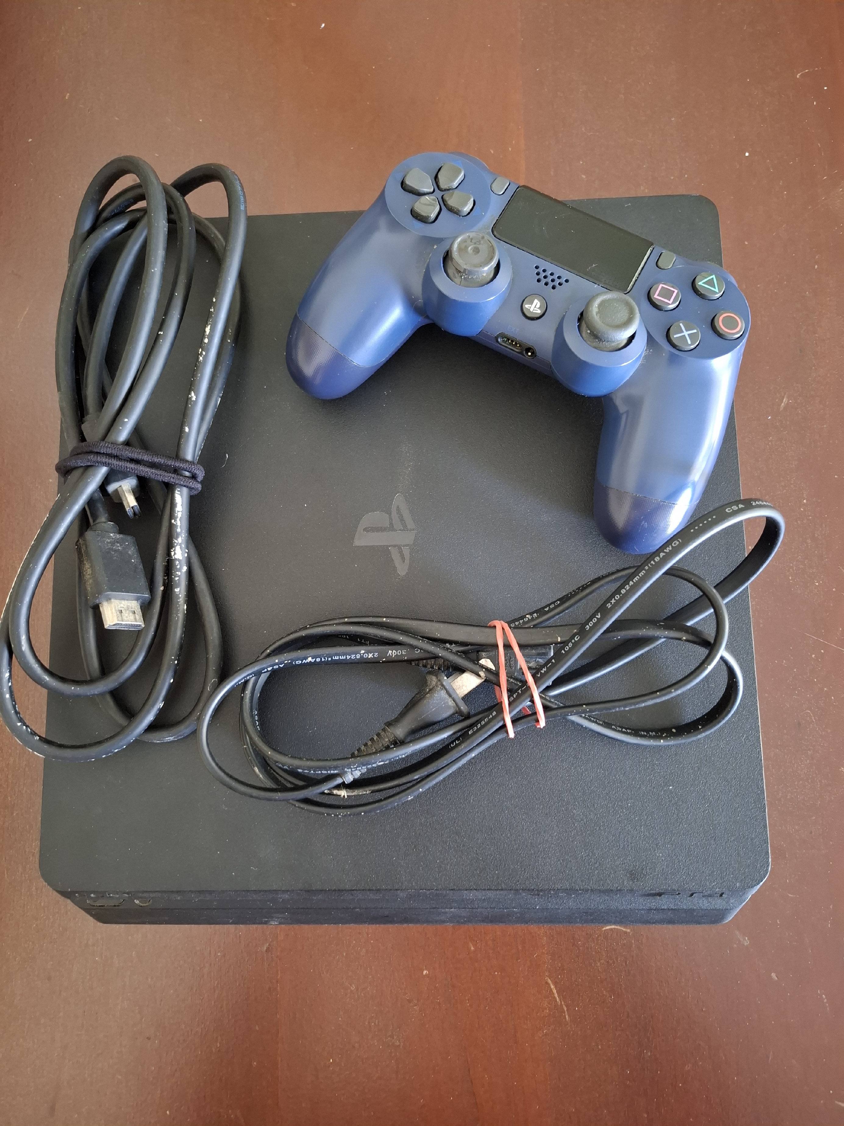 consolas y videojuegos - Ps4 slim 500 gb