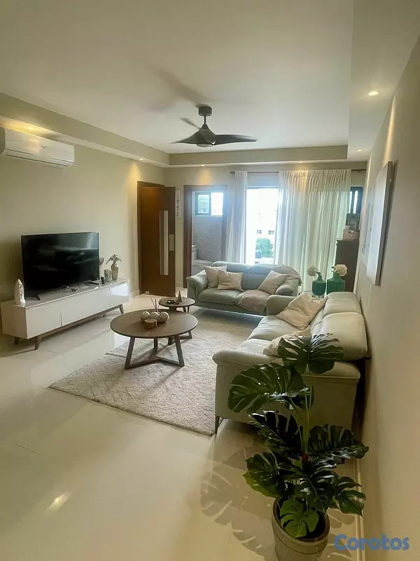 apartamentos - En venta 4to nivel en Los Restauradores 2