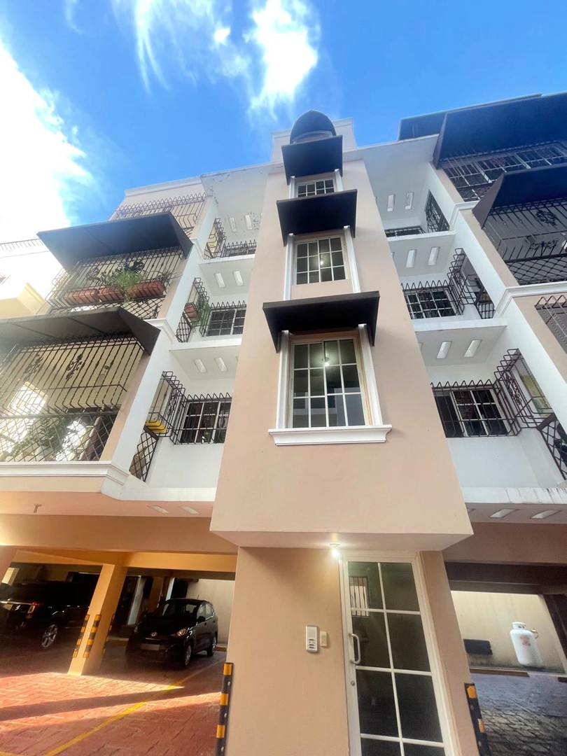 apartamentos - 𝗩𝗘𝗡𝗗𝗢  𝗣𝗘𝗡𝗧𝗛𝗢𝗨𝗦𝗘 𝗘𝗡 𝗕𝗘𝗟𝗟𝗔 𝗩𝗜𝗦𝗧𝗔

