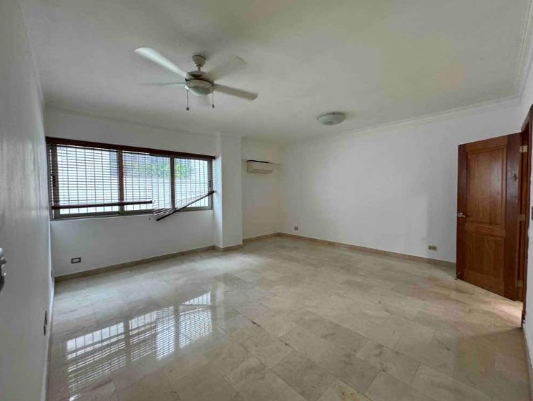 apartamentos - Alquiler de Apartamento en Naco Muy amplio 3 Hab y 3.5 Baños 2
