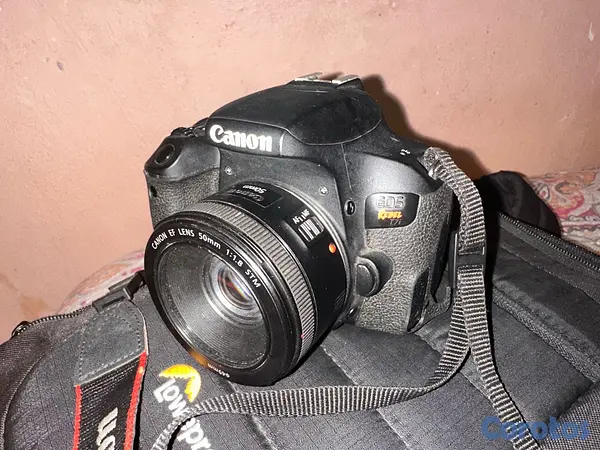 camaras y audio - cámara canon con lente 50mm y su flash  3
