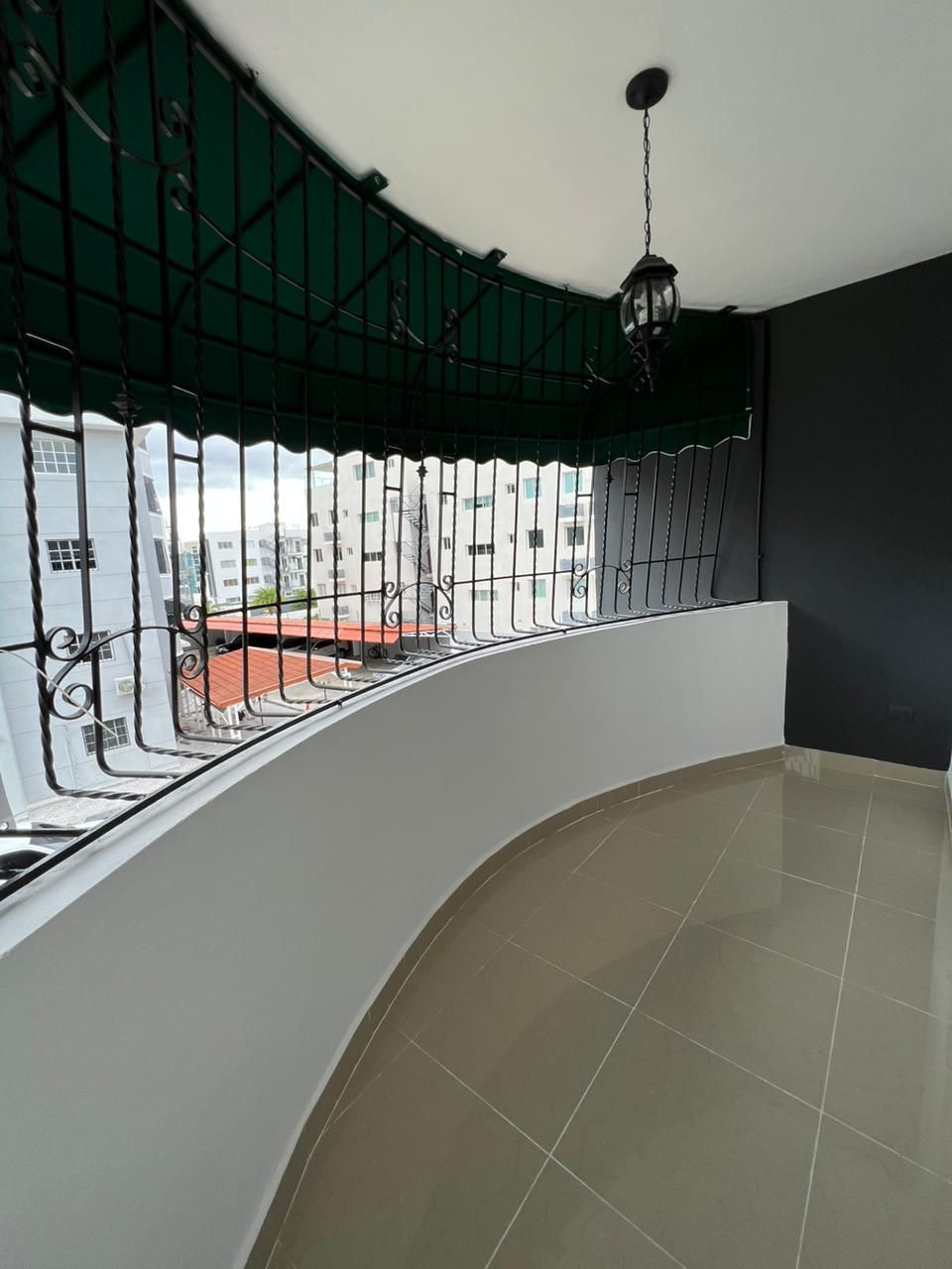 apartamentos - SE ALQUILA APARTAMENTO EN SANTIAGO. 7