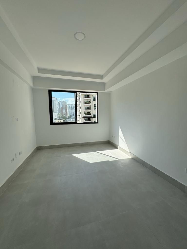 apartamentos - Serralles nuevo 140m2 3 habitaciones 3.5 banos 2 parqueos balcon 5