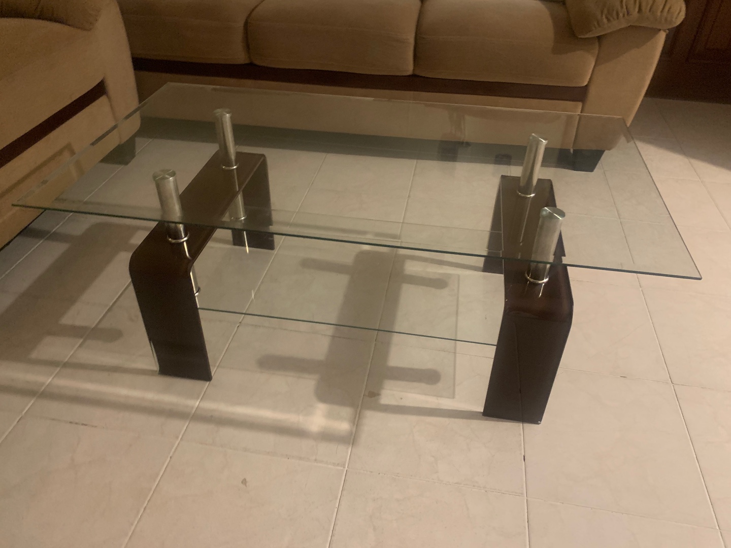 decoración y accesorios - Mesa de muebles en cristal como nueva 3
