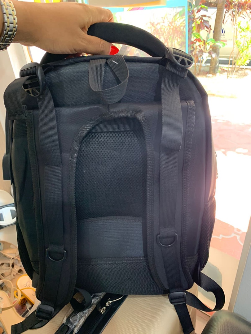 carteras y maletas - Mochilas para Viajes, mensajeros, laptop con cables Usb cargadores. 2