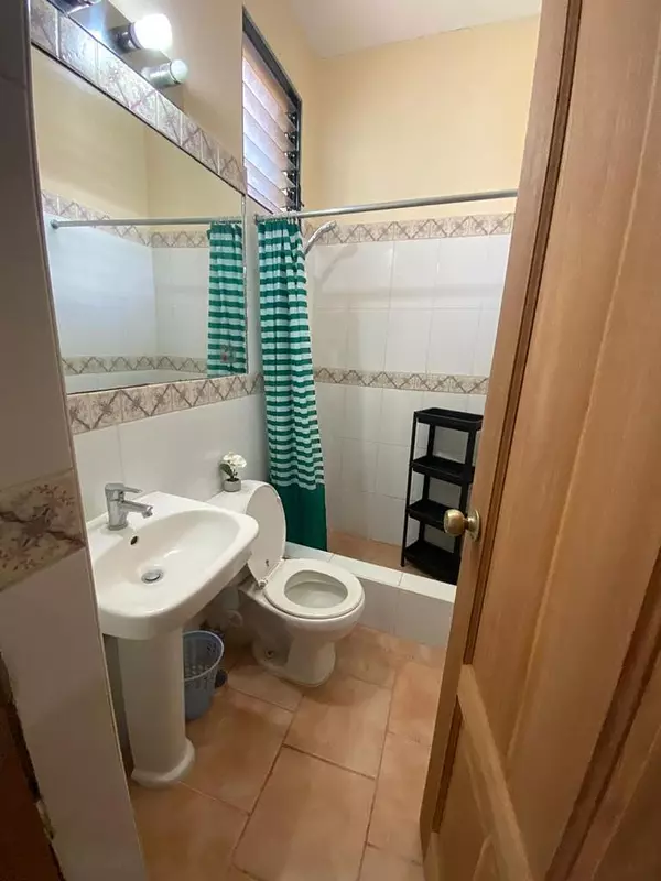 apartamentos - Alquiler Apartamento Amueblado de 2 Habitaciones, Zona Colonial 8